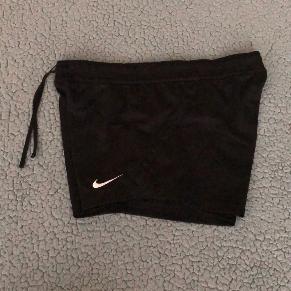 Athletic shorts